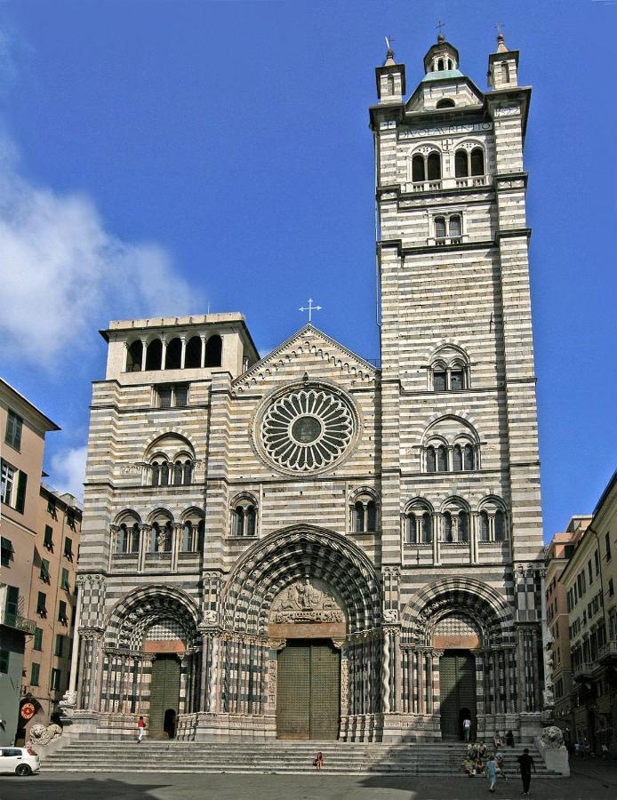 A 2 Passi Dal Centro Appartement Genua Buitenkant foto