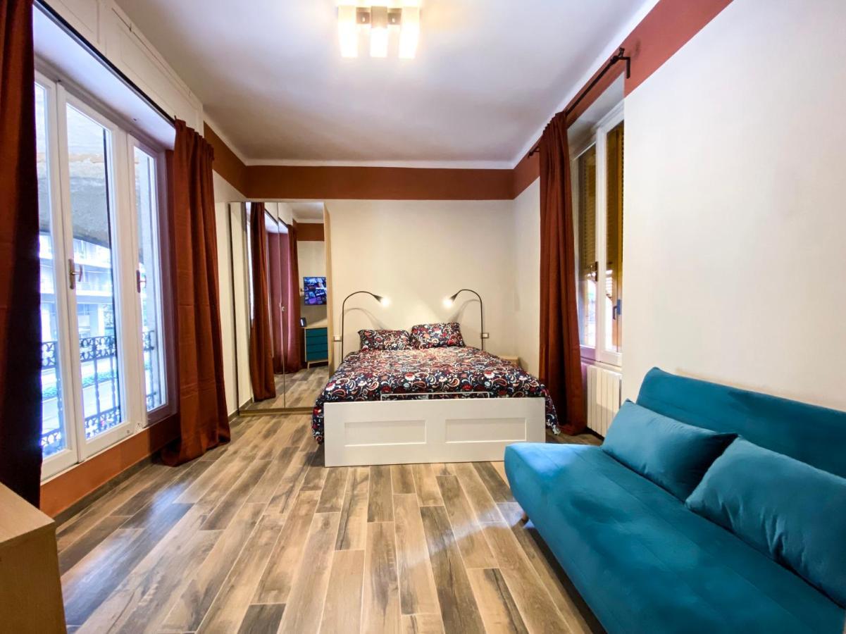 A 2 Passi Dal Centro Appartement Genua Buitenkant foto